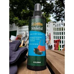 Cadillac Shield Pump All-Season Water Stain Repellent Leather Suede Nubuck-8 oz